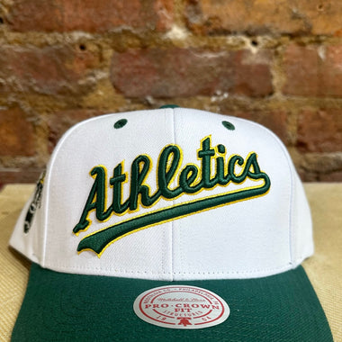 Oakland Athletics Snapback Hat - Mitchell & Ness